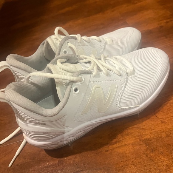 New Balance - Fresh Foam Cleats - White - Picture 3 of 7